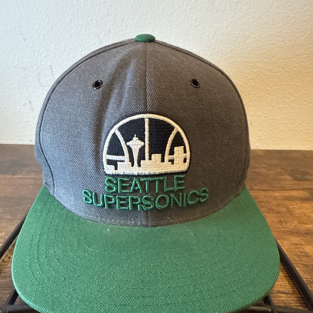 Mitchell & Ness Seattle Supersonics Hat Gray Green Snapback NBA Cap Mens OSFM